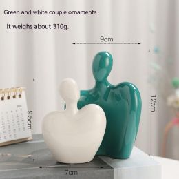 Nordic Modern Minimalist Ceramic Love Hug Couple Living Room Study Wine Cabinet Light Luxury Decoration (Option: Green And White Ornaments)