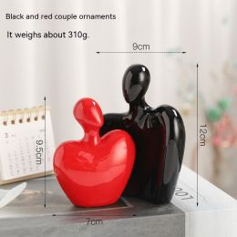 Nordic Modern Minimalist Ceramic Love Hug Couple Living Room Study Wine Cabinet Light Luxury Decoration (Option: Black And Red Ornaments)